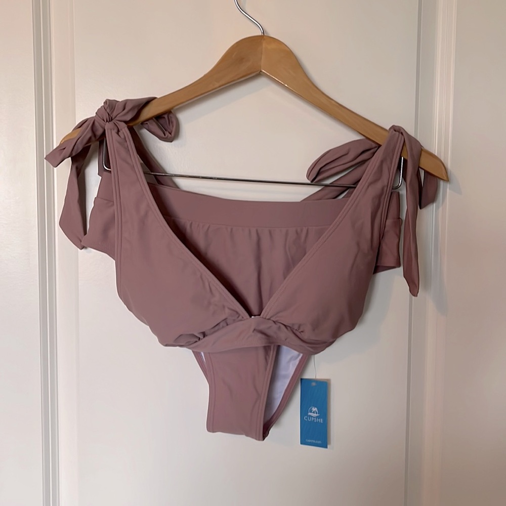 NWT Cupshe Bikini Set M